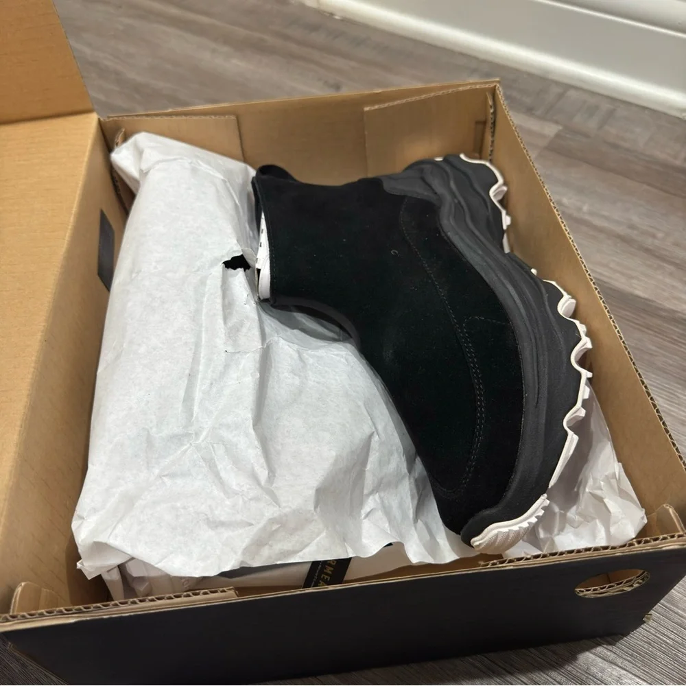 Sorel Kinetic Breakthru Acadia WP Waterproof Black Bootie Boots
